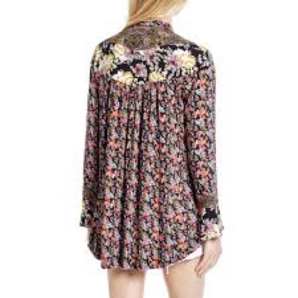 Free People Wildflower Fields Henley Top Size XS - Picture 4 of 14